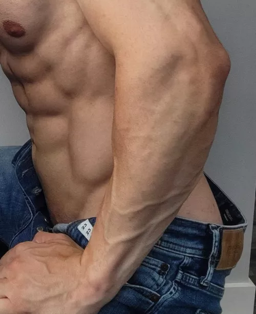 Big forearm 😜💪🏼