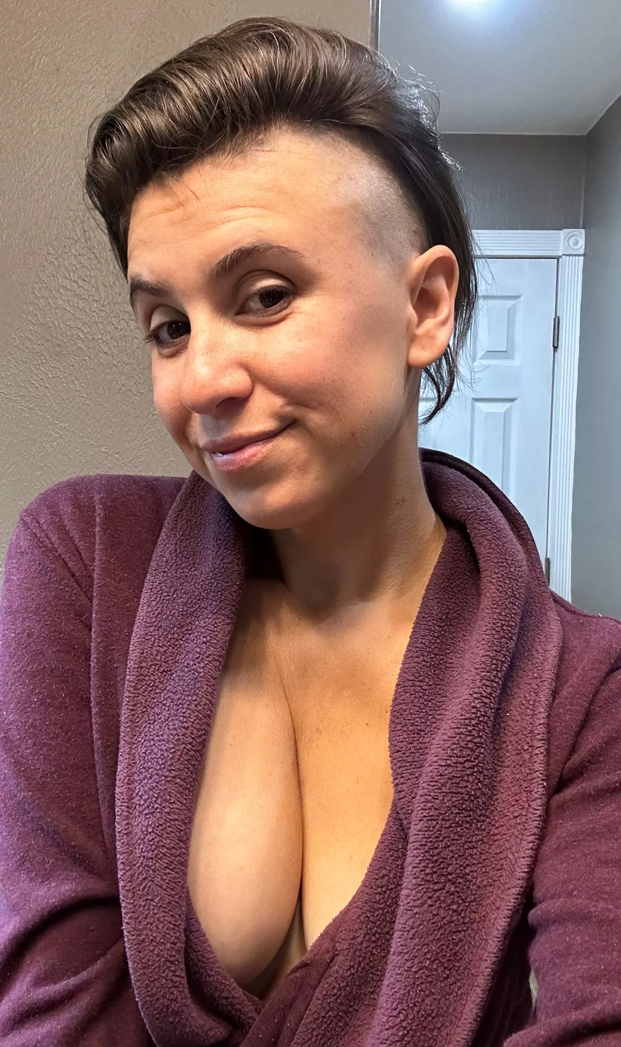 Easy to shower with short boi hair