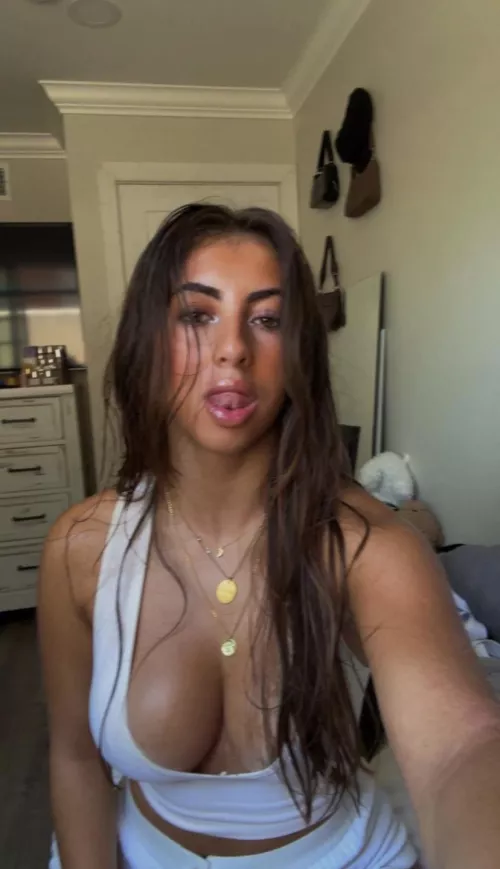 (IUTR) She’s so bad (18)