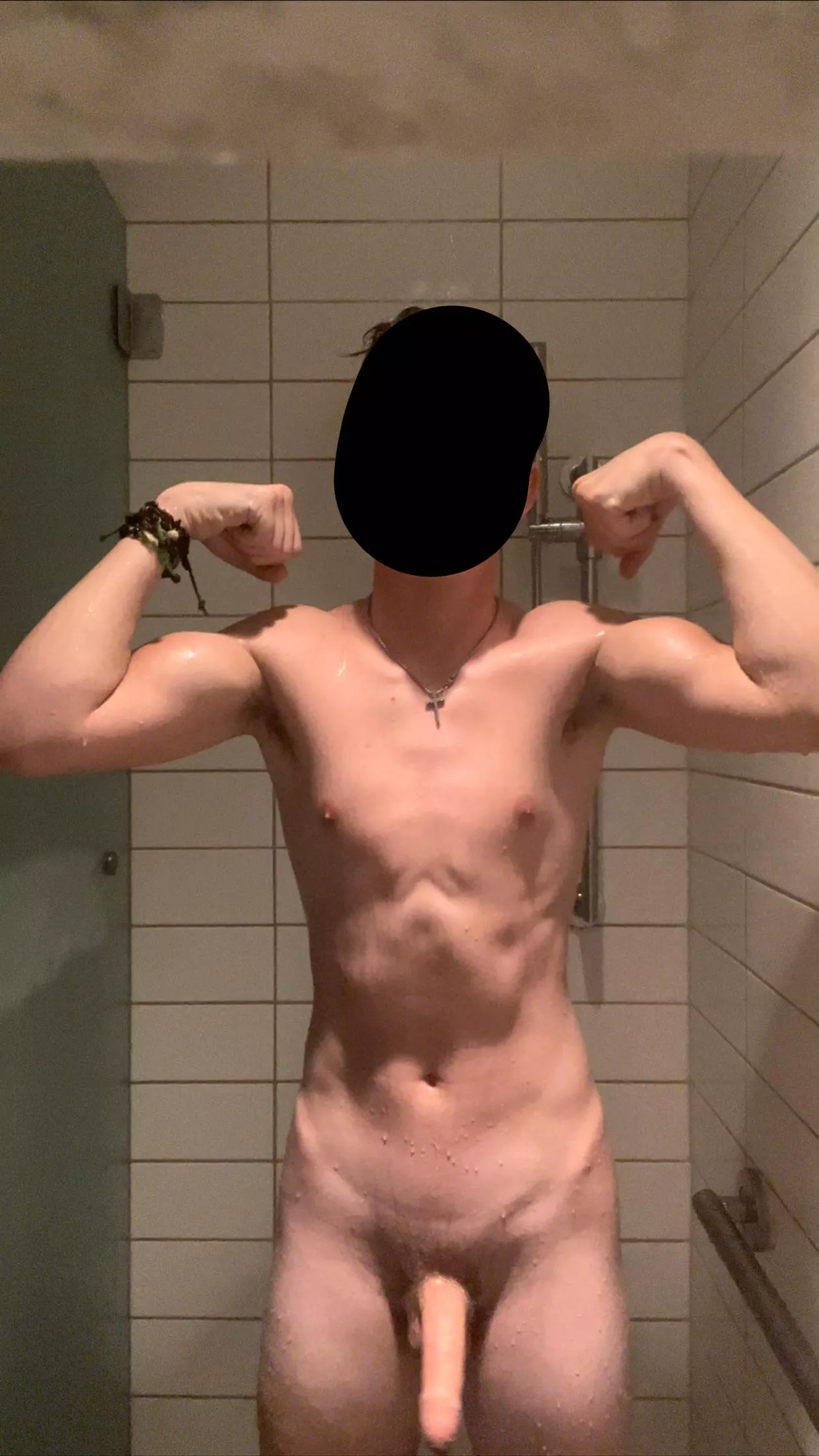 Which part of my wet body will you run first? 🤤