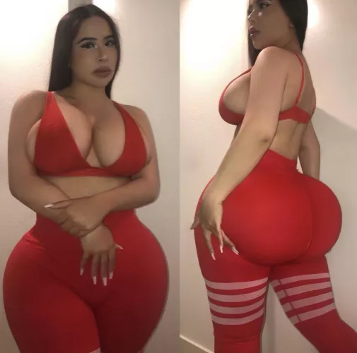 Crazy proportions 🇯🇵