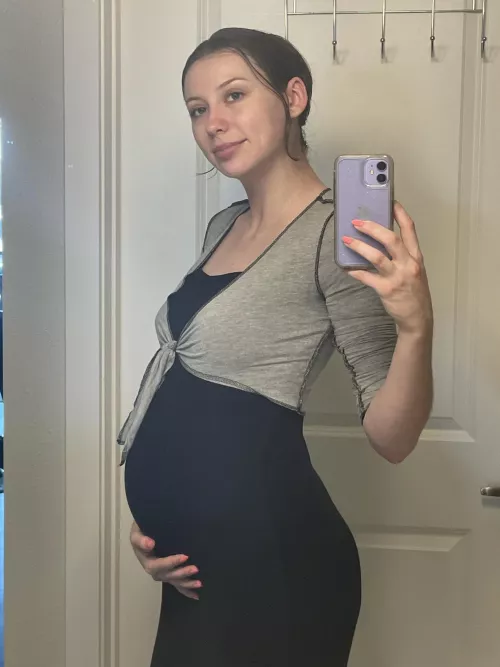 I carry pregnancy so well🥰