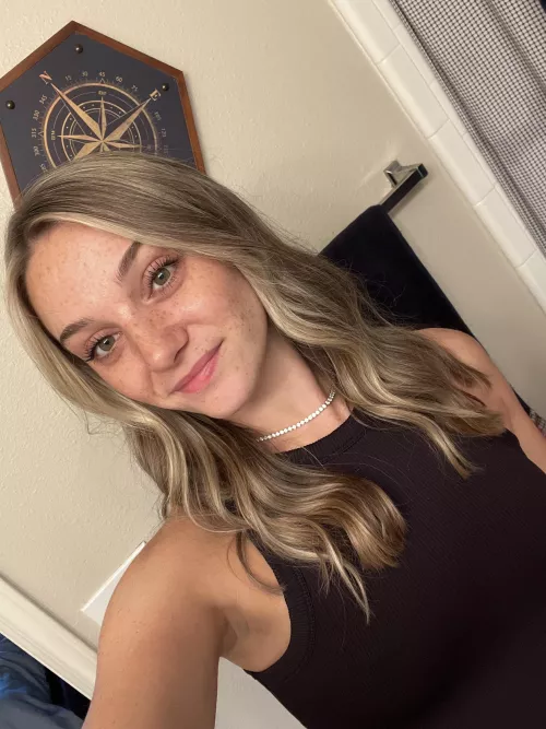 I’m cute, but I can play dirty too😏