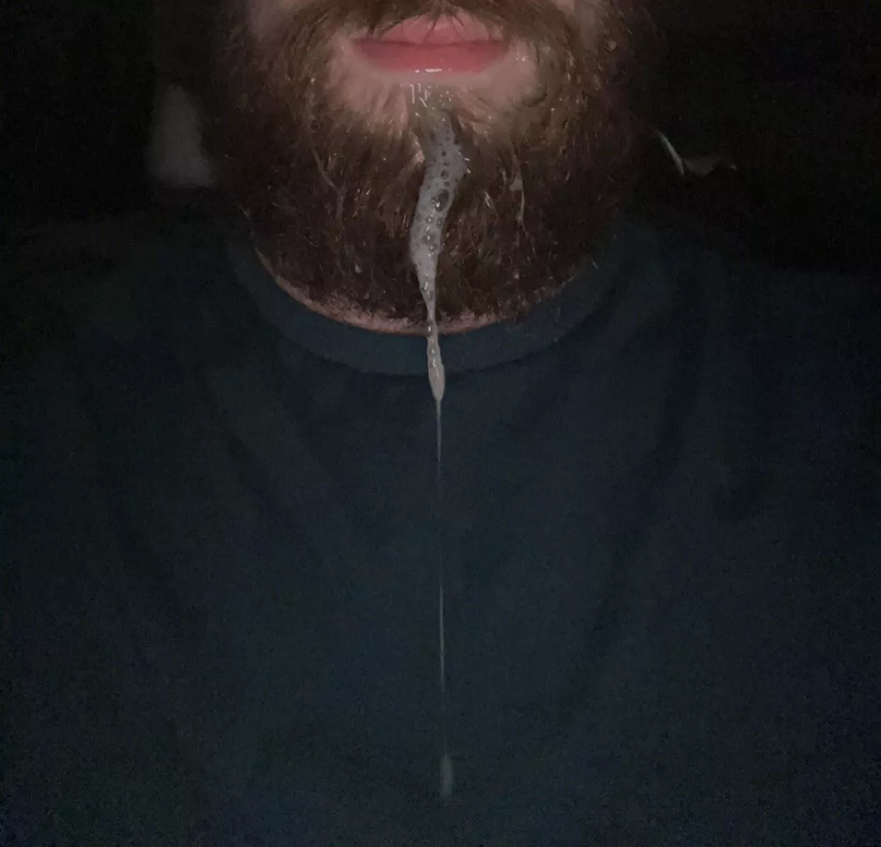 Took a load from a Grindr daddy(25)