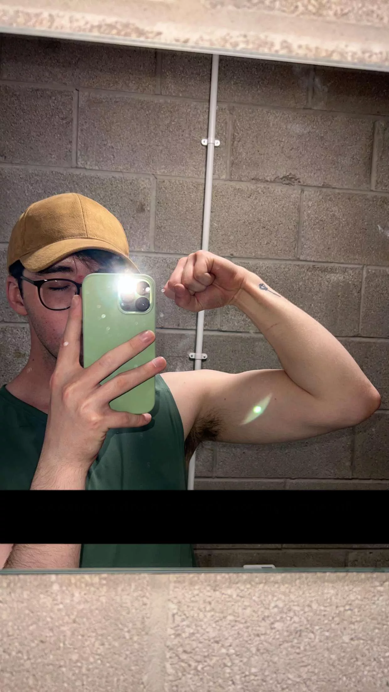 Work been so busy I just wanna play league and paint warhammer 🥲 Work been so busy I just wanna play league and paint warhammer 🥲