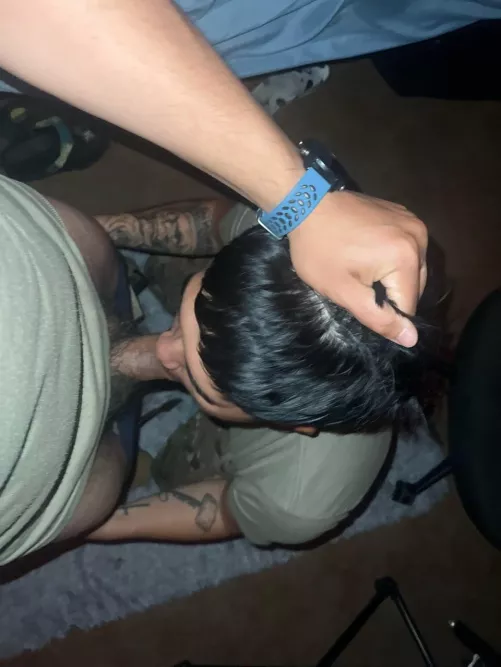 Anyone need head?🤤 AMOS:foreignx100