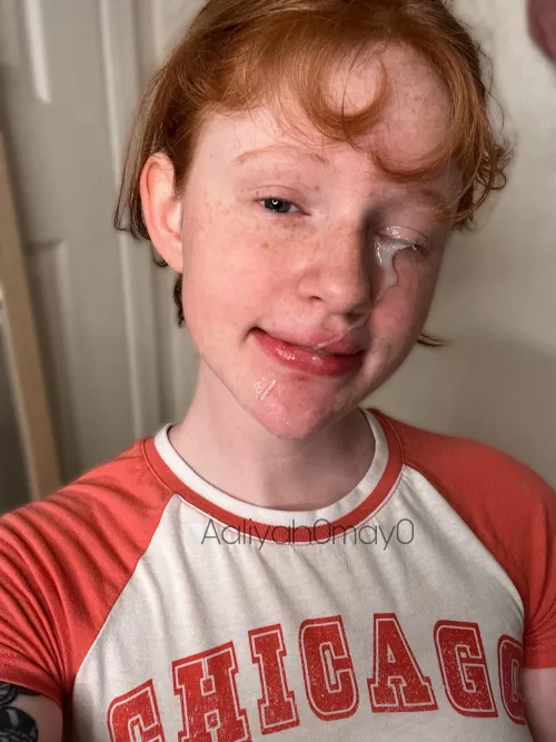 Got a new load on my face so happy