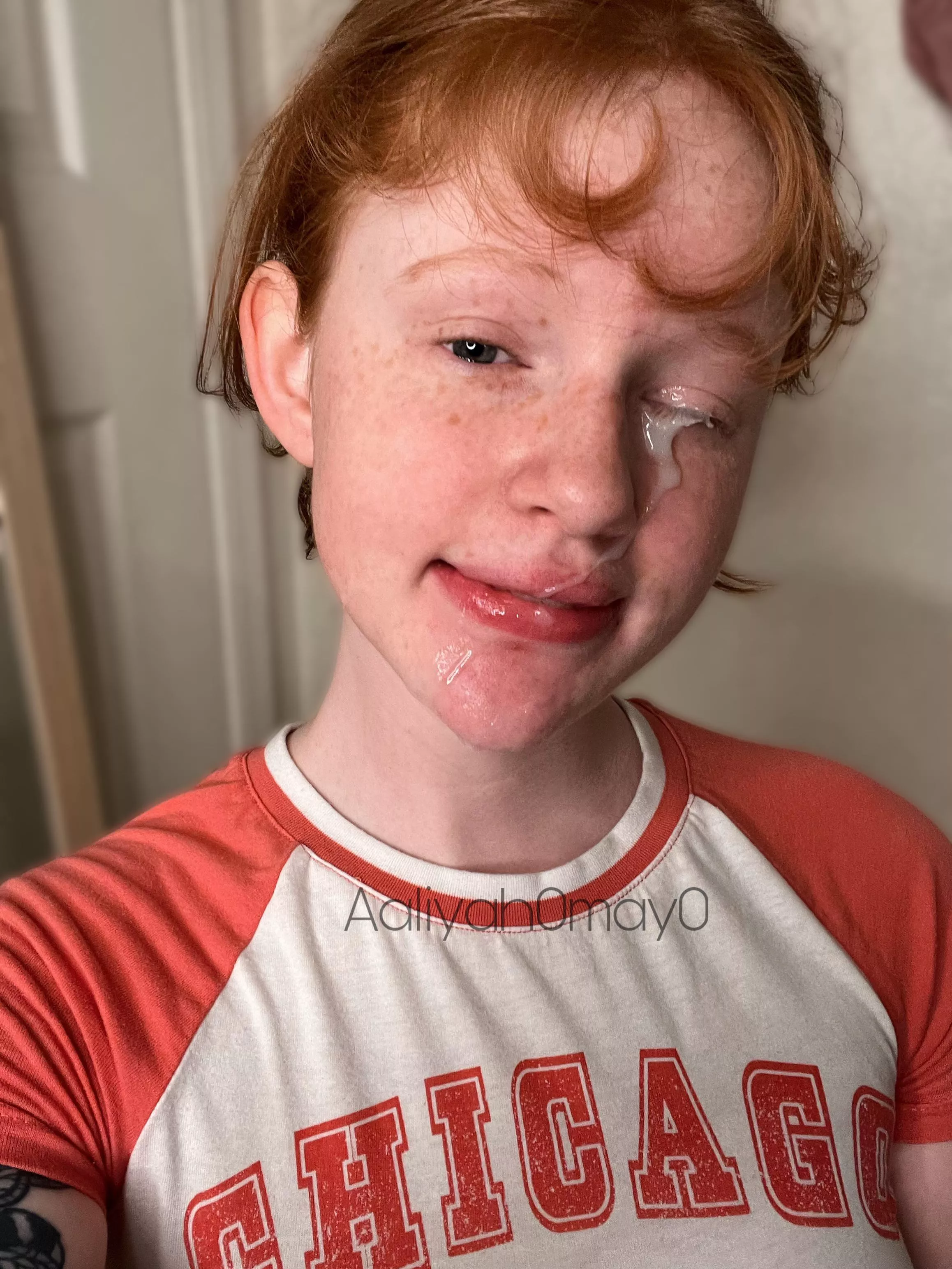 Got a new load on my face so happy