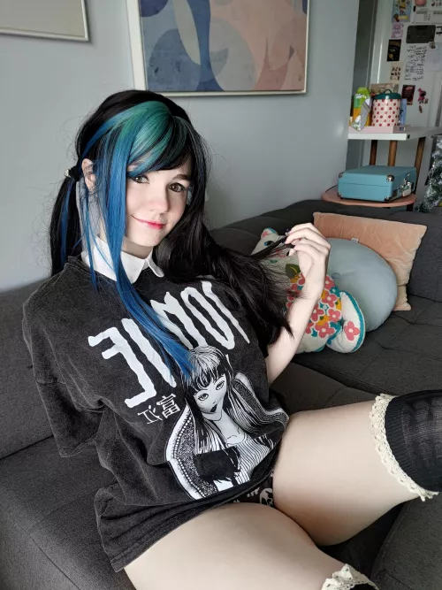 Hey, wanna watch a horror movie tonight?!