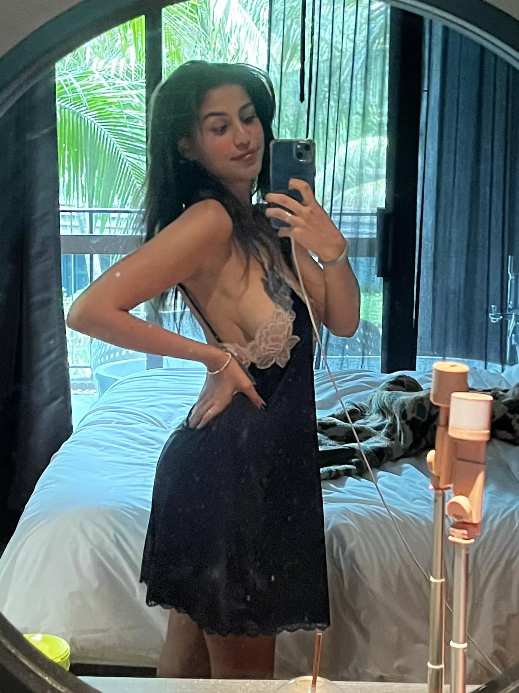 Im a good girl I promise ☺️