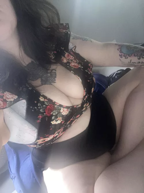 I’m insecure and need validation 🥺