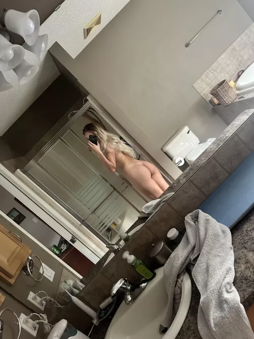 It’s a shower time 💦💦