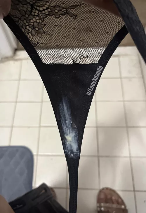 Love a Thirsty Thursday morning! 👅