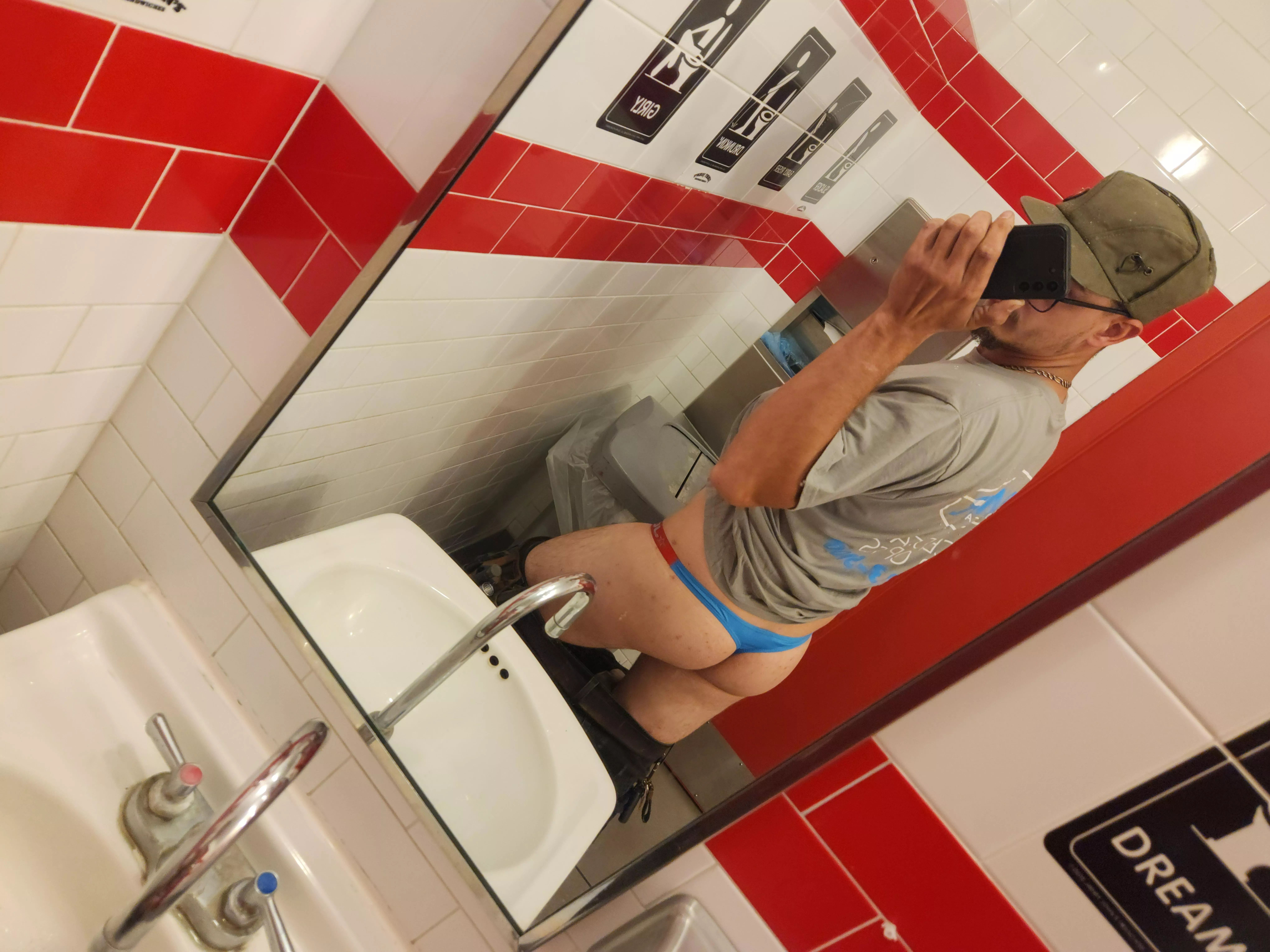 New pair of underwear, that I needed to show off! What do you think? 😋😋