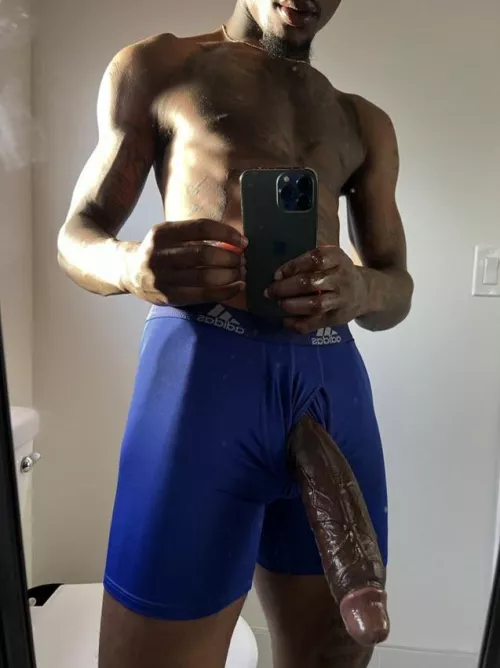 Who wants a creampie? 🥧