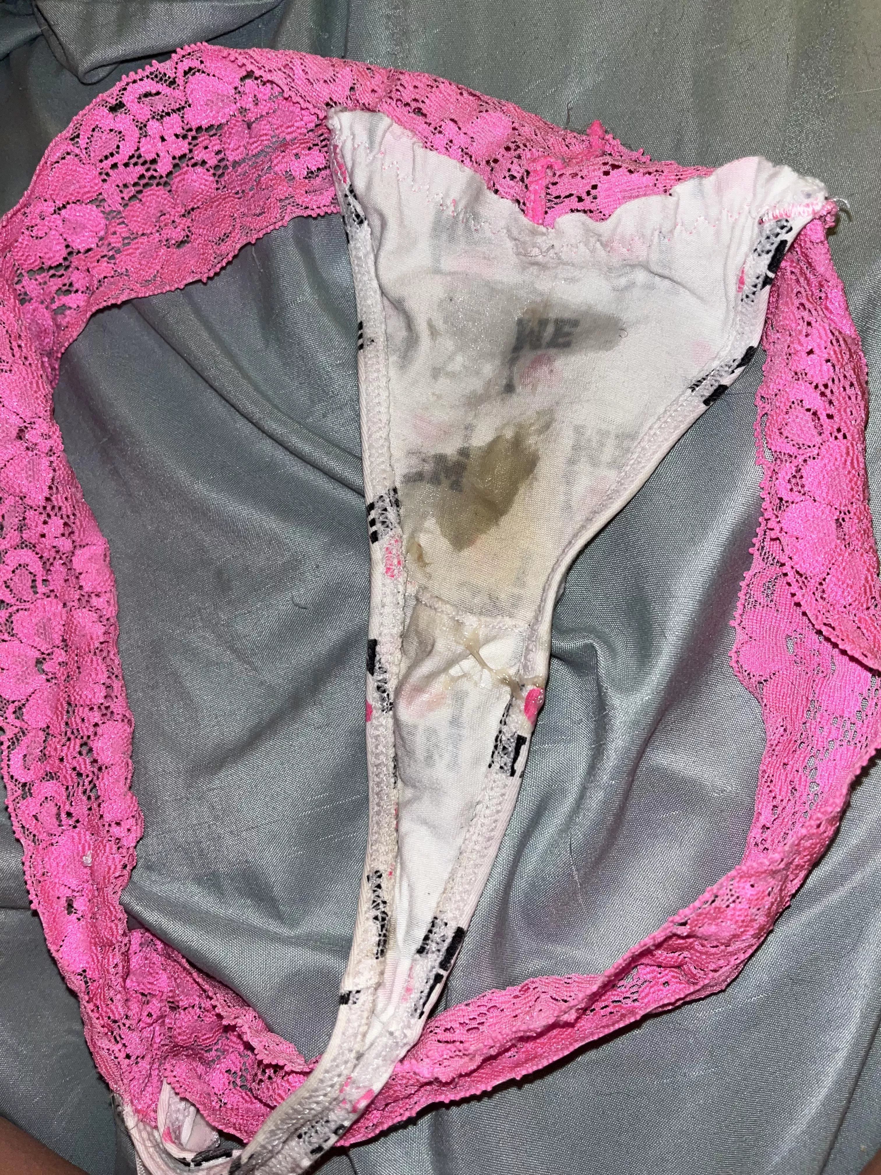 Would you take a sniff? 👃🏻