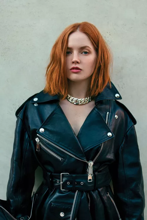 Ellie Bamber
