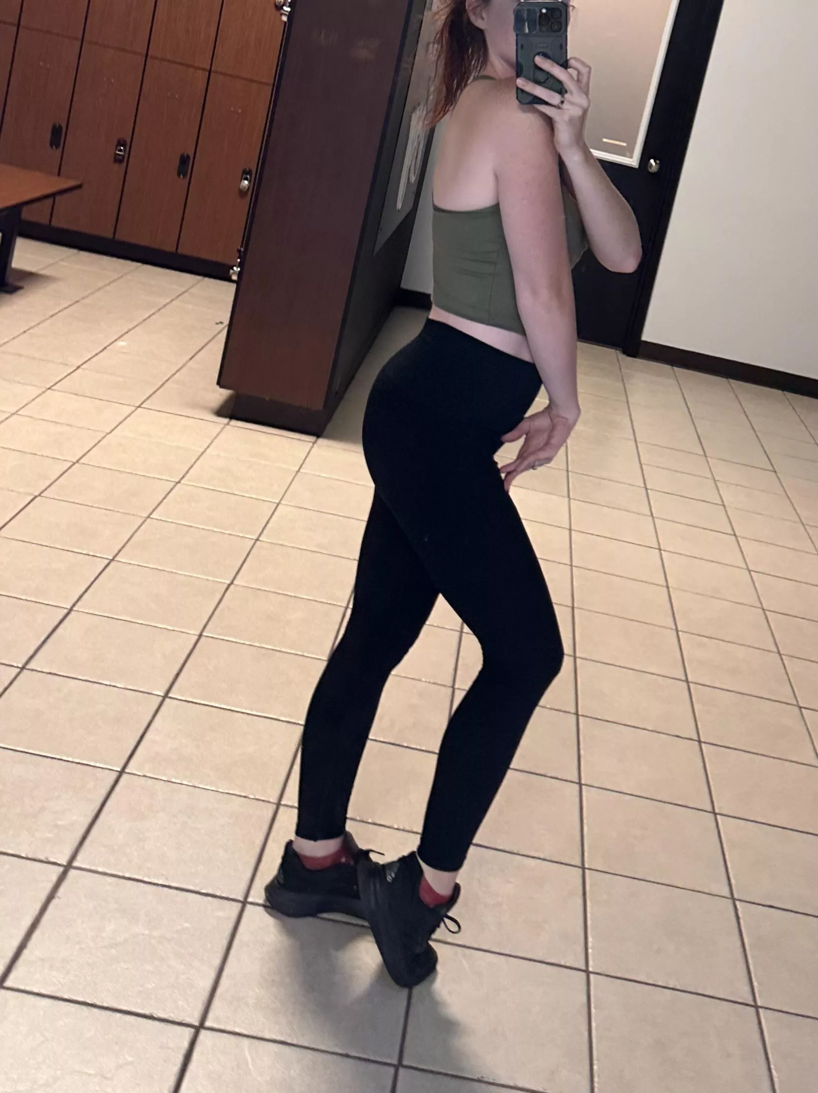 Friday gym selfie [f]