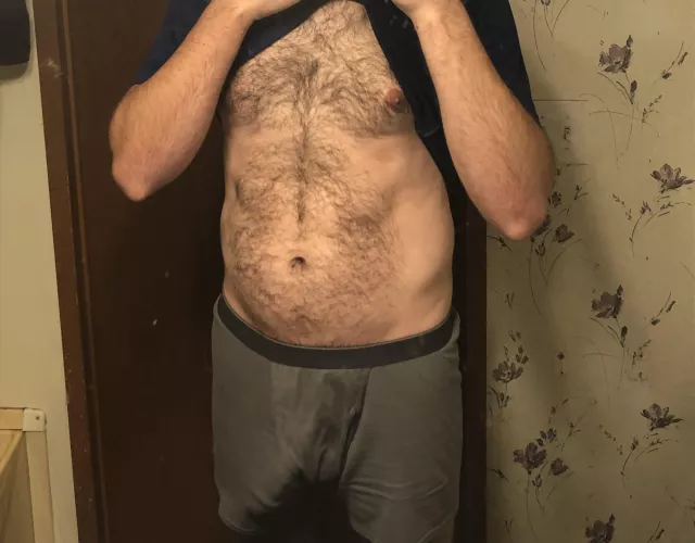 He’s tryna play peekaboo with you