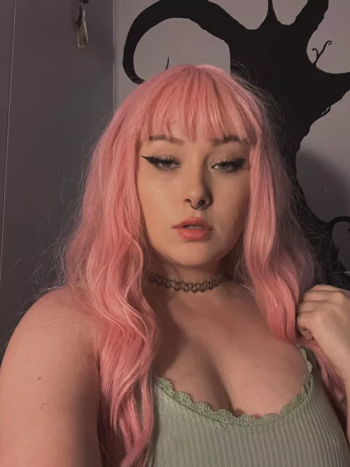 Hi , do you think I’m cute?