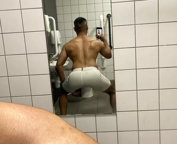 Y’all train legs wearing Nike pro? The comfort is on another level.