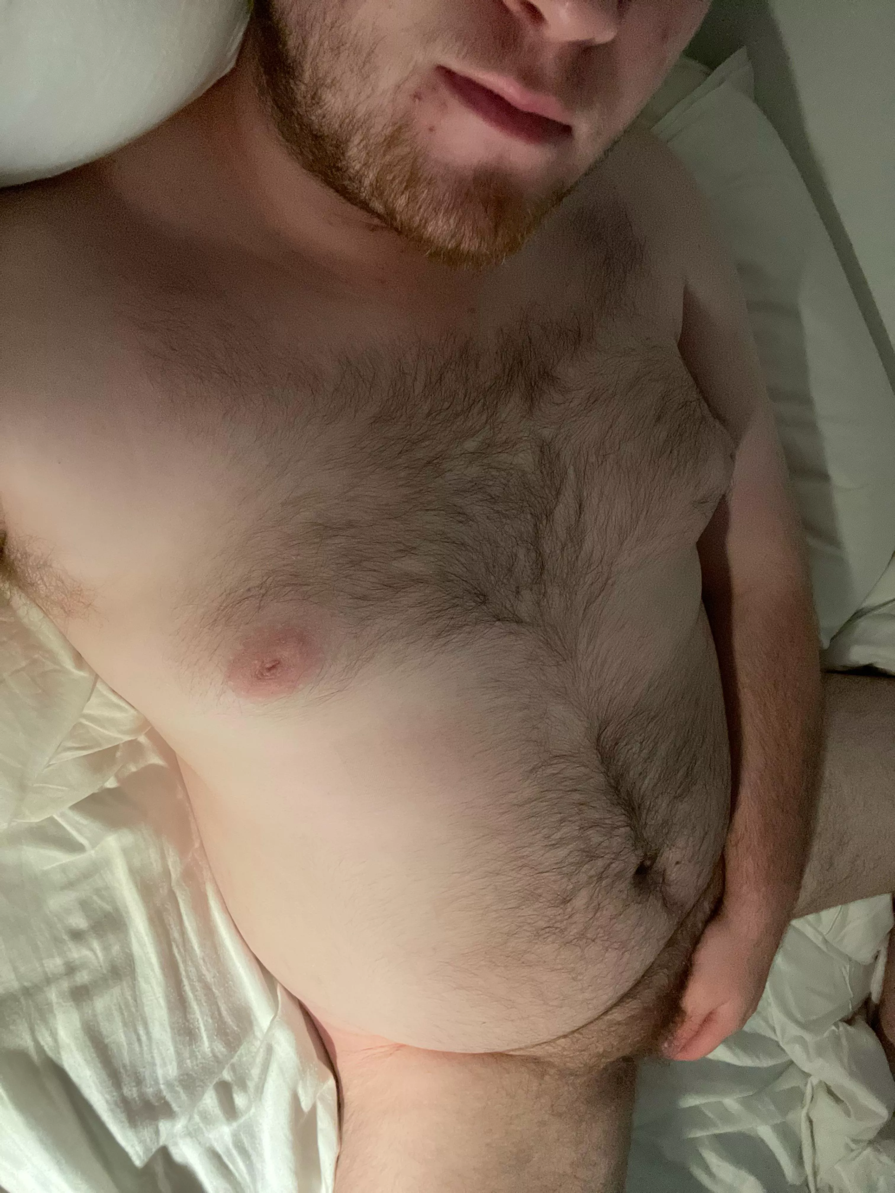23 [m4m] hairy horny Israeli guy wanna jerk with someone. Snap denkas99
