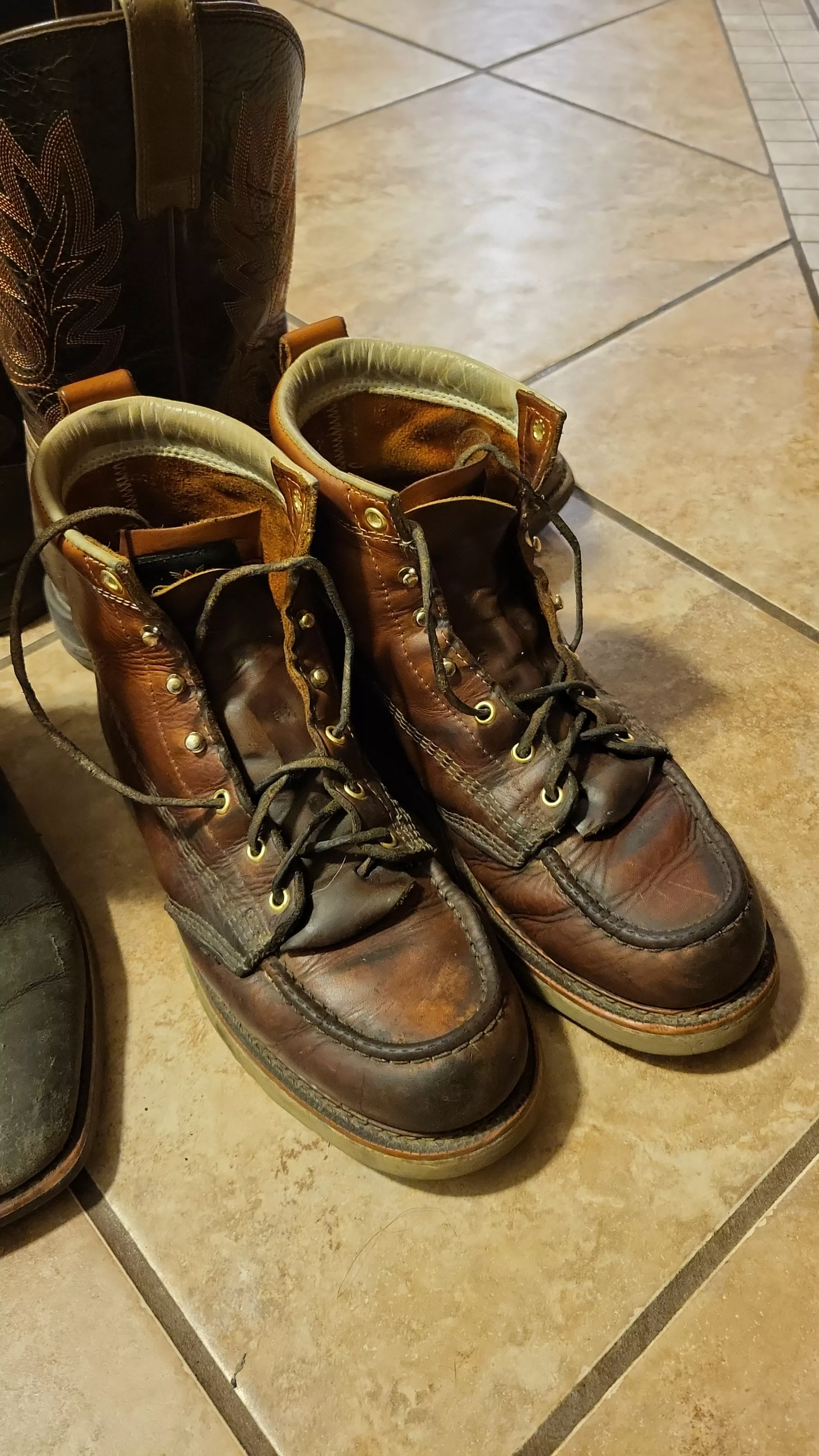 Boots seem to be picking up a sheen in front areas?