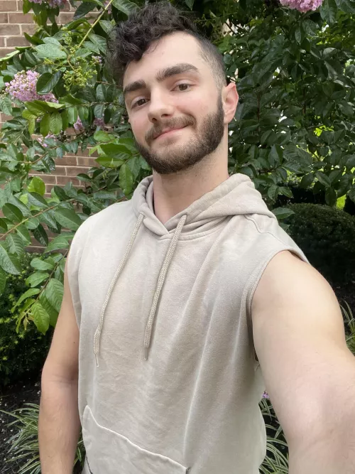 Happy Friday bros!