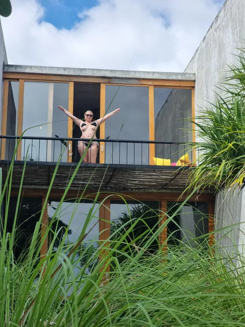 Hello world! Free the boob