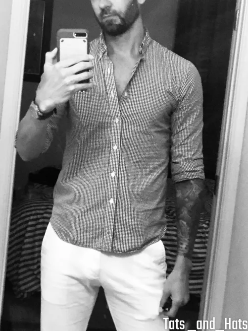 I wear clothes sometimes too ya know…