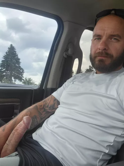 Who's down for a road trip? 😈