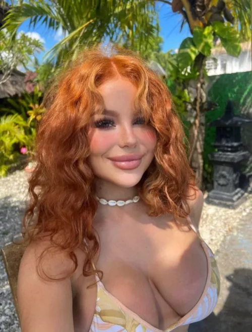 Beach days are my favorite days