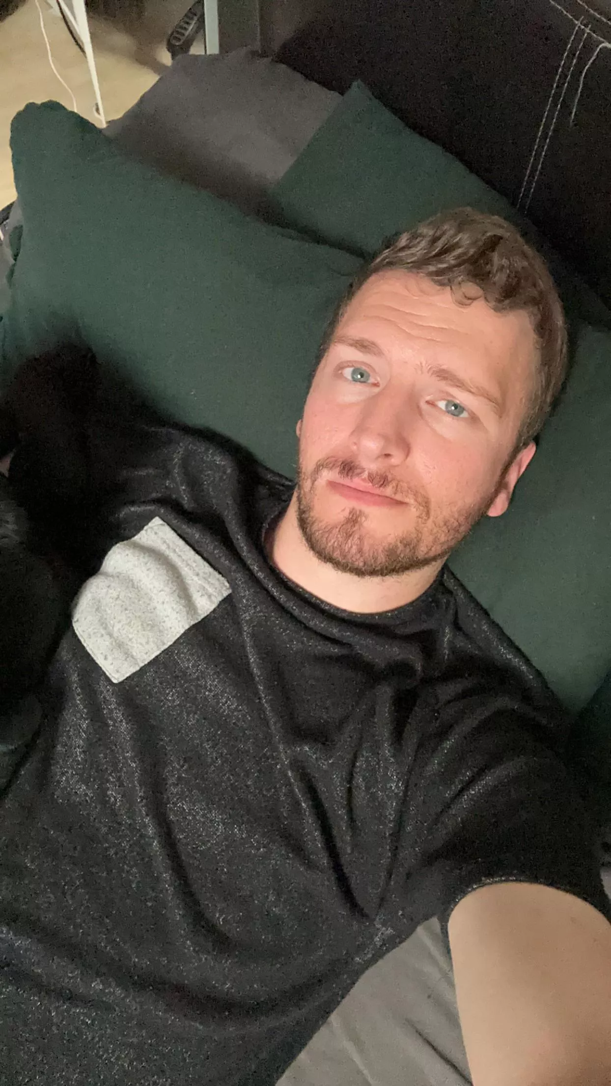 Lazy Saturday in bed for me 🤷🏼‍♂️