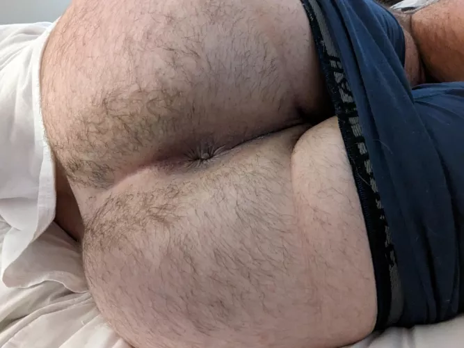 Lonely hotel room ft my ass