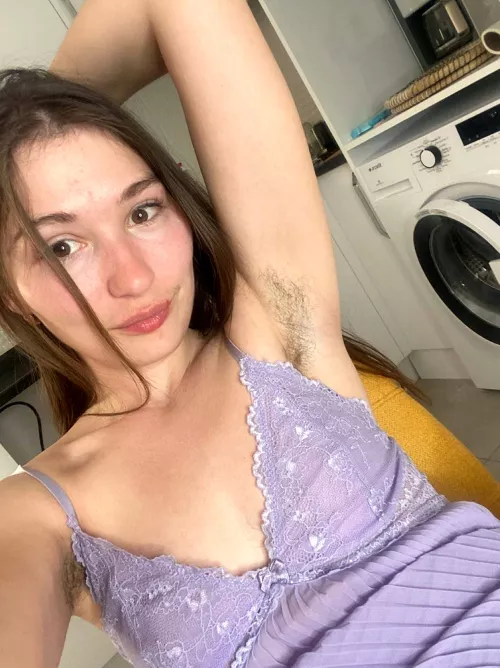 Taste my armpits