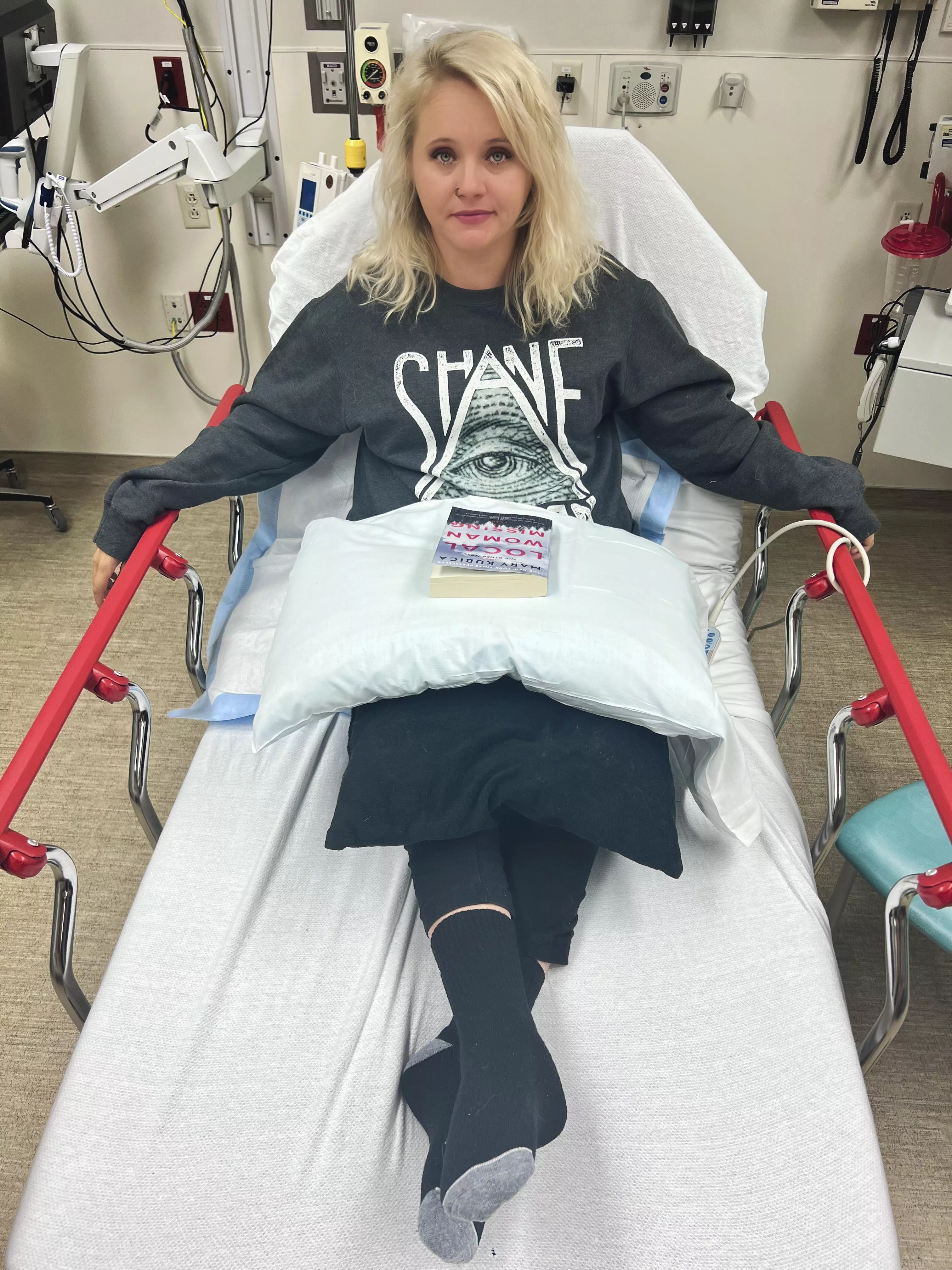 Want to see me in a diaper? 34 female quadriplegic at your service. Want to see me in a diaper? 34 female quadriplegic at your service.