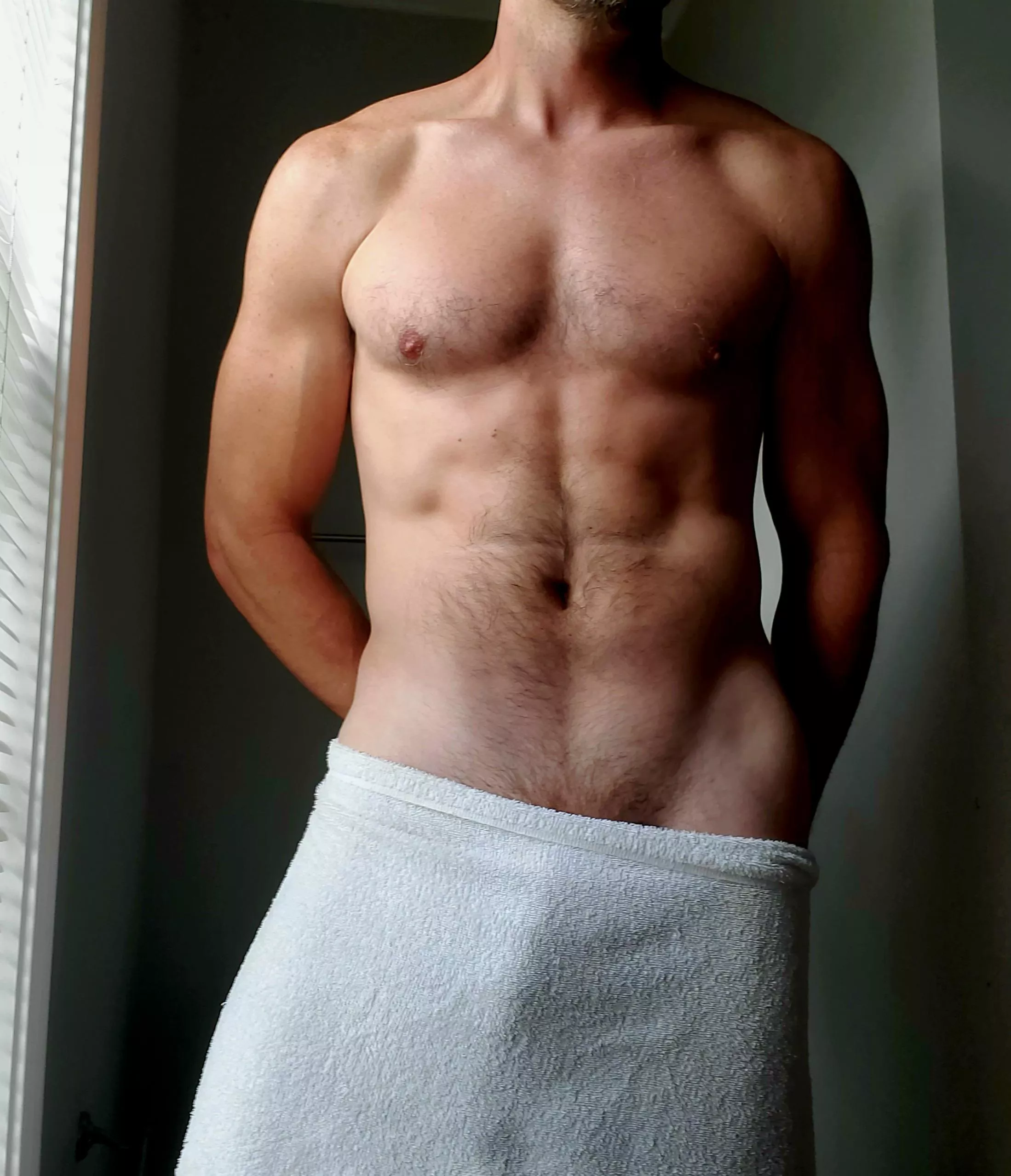 Got me fantasizing about that shower, honey