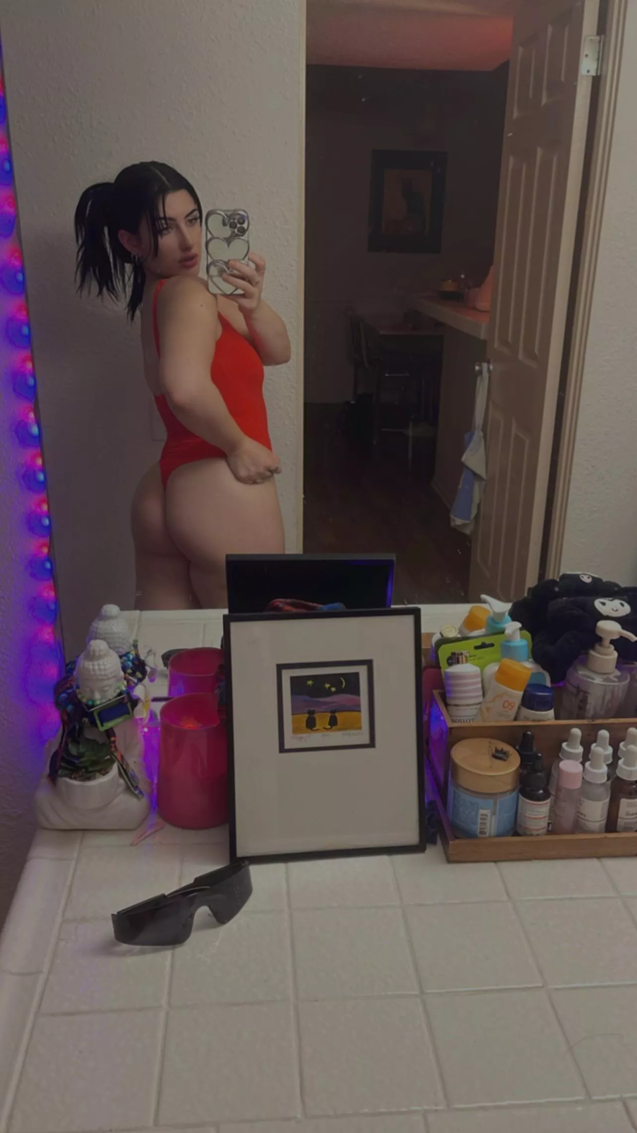 how would you rate the color red on me? :)