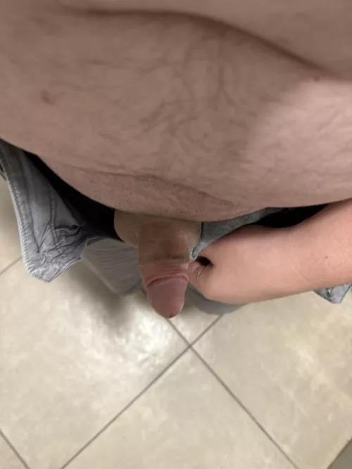 I got hard in the bathroom! Someone wanna come suck it? 19 M