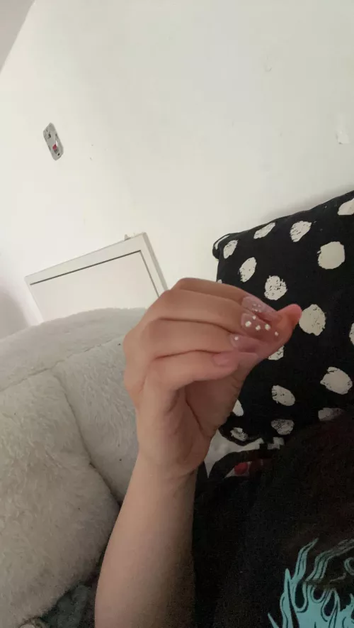 Jerk off now and send dm when you did