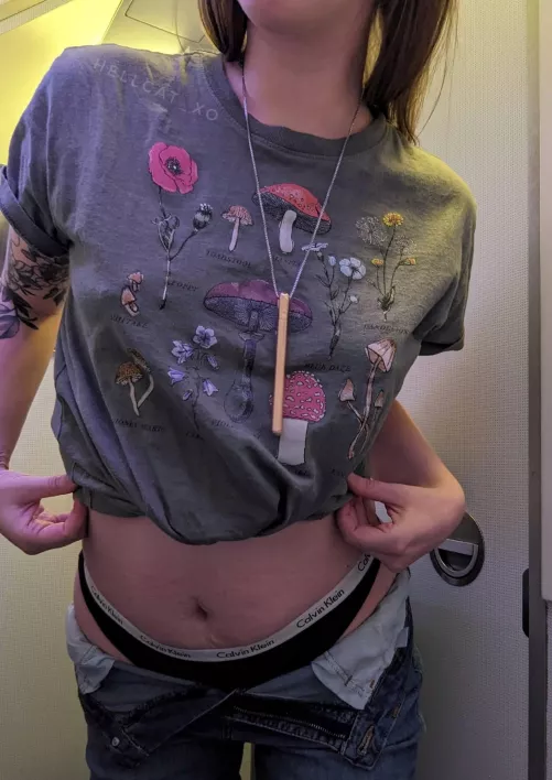 more airplane travel adventures for this teacher (with my vibrator necklace, ofc!)