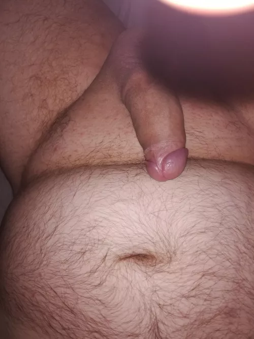30 Bi, always horny for other chubs. DM me.