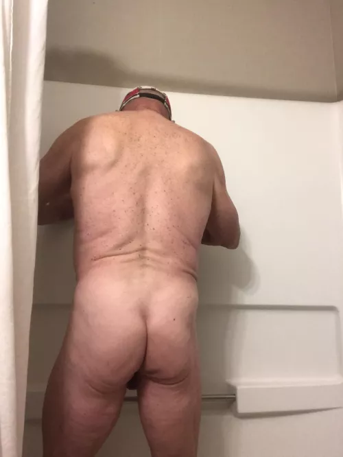 A peach 🍑 to grab onto…