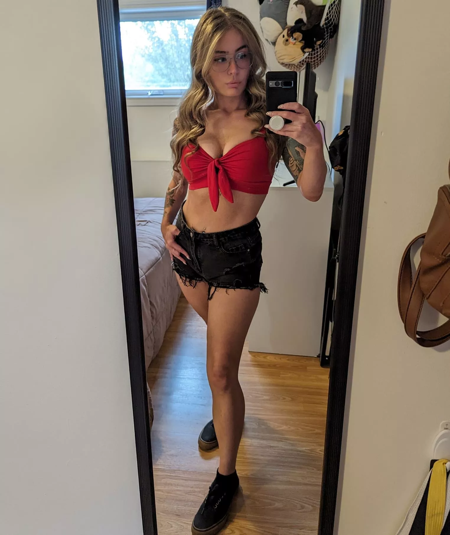 Being all irresistible in this outfit, caught a selfie for a little fun.