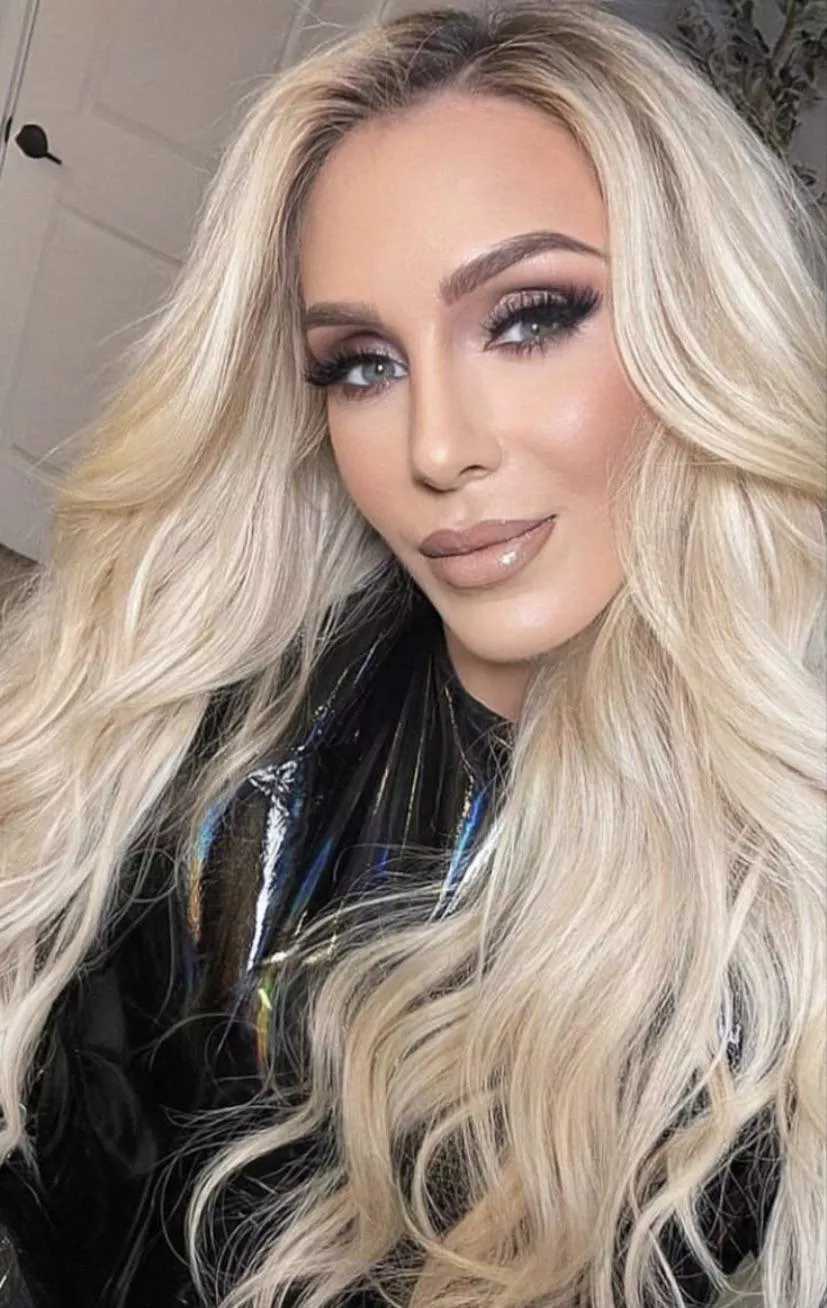 Charlotte Flair