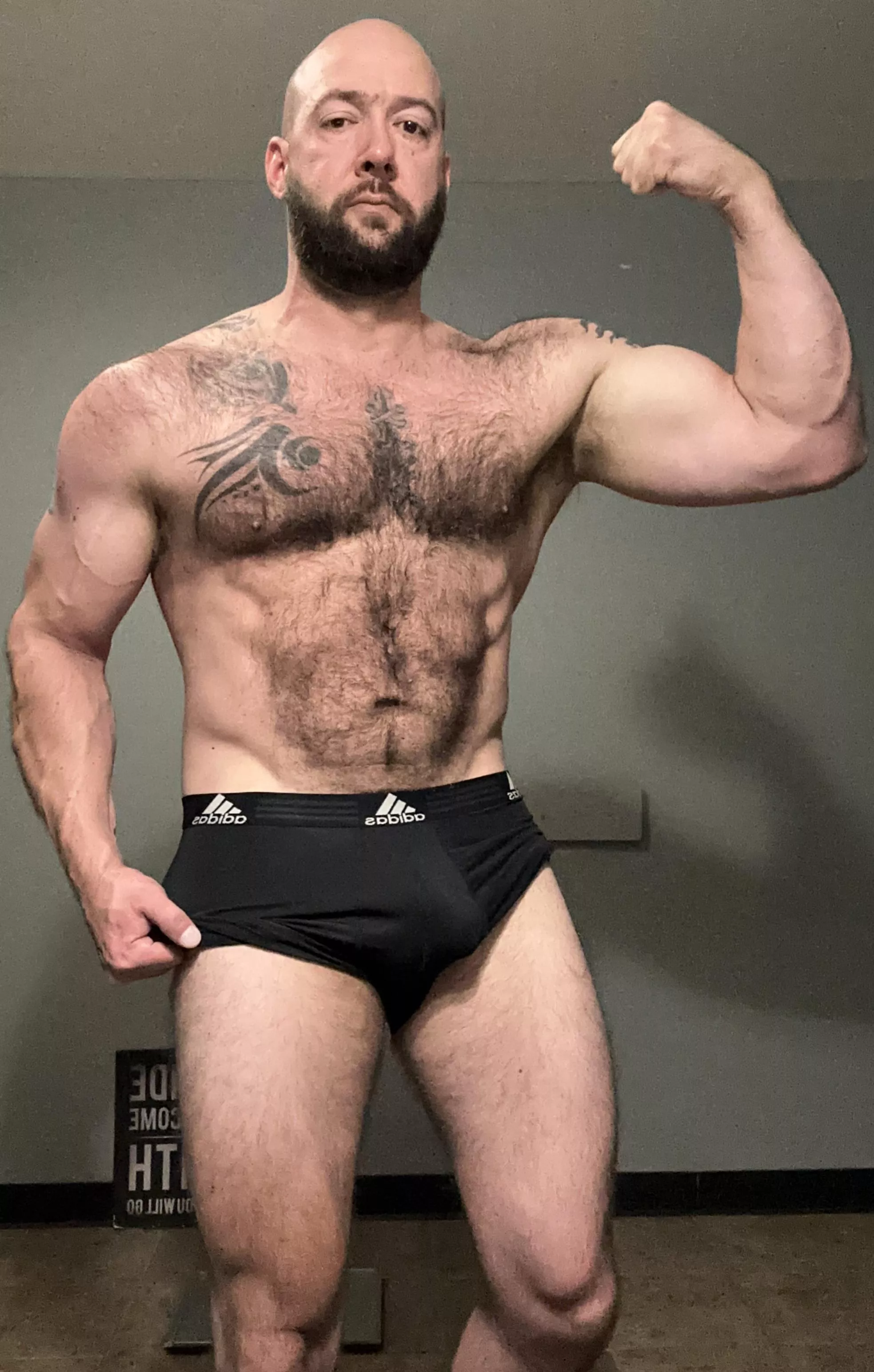 Come give daddy a rub down