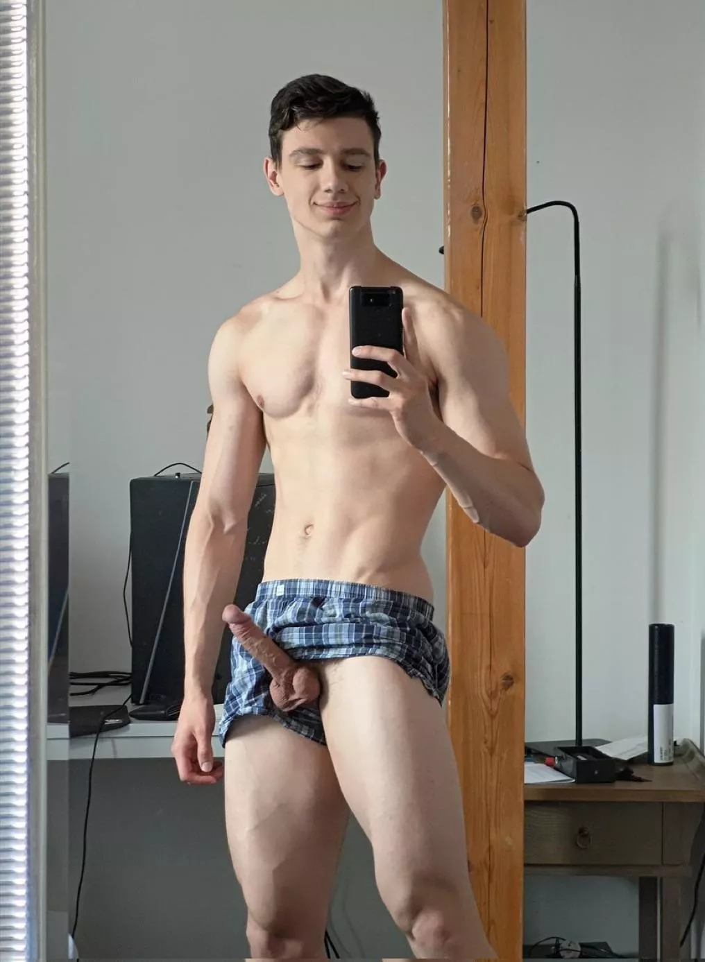 Do you like it thic? 🍆🍆