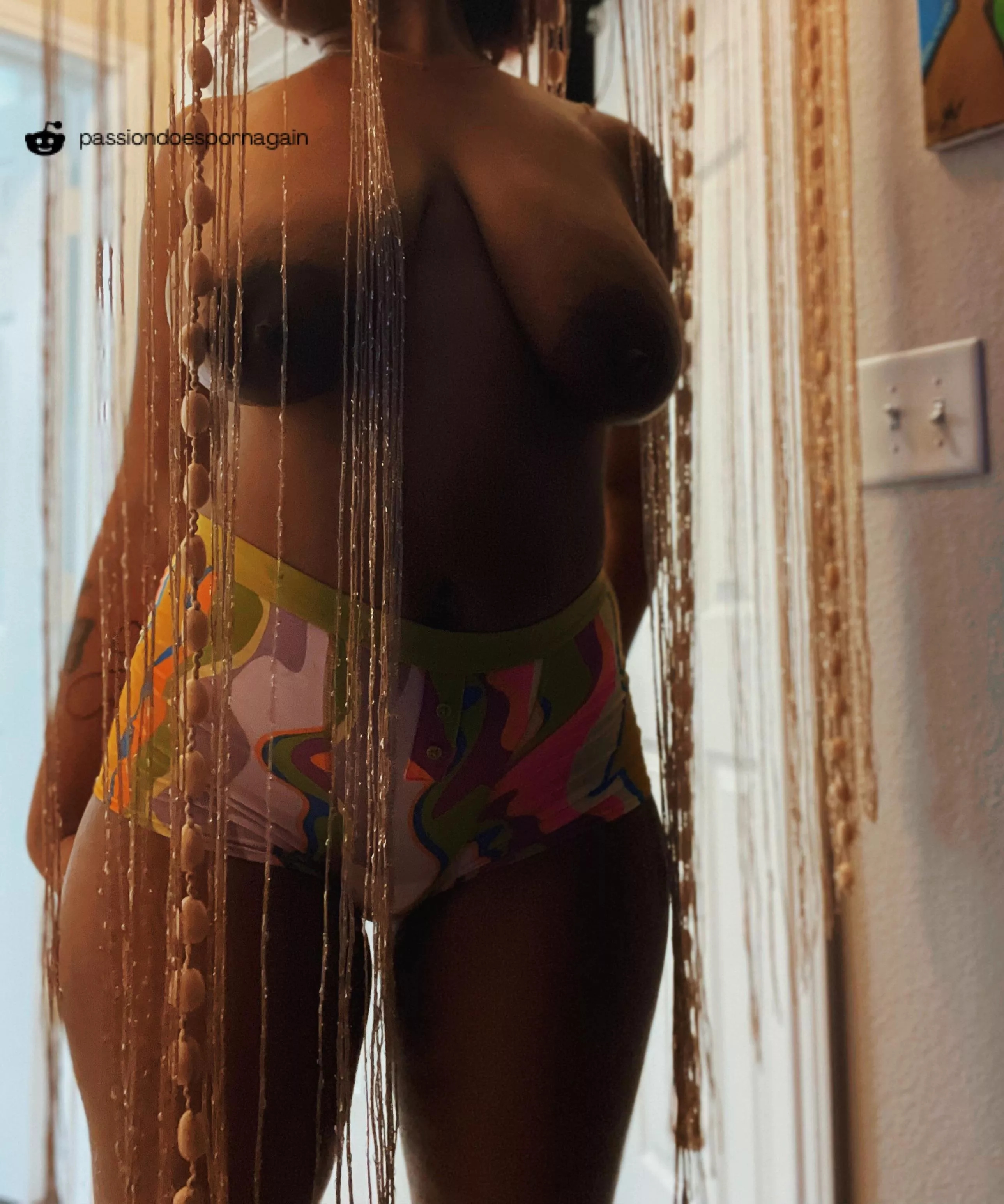 got this new tassel curtain it’s great for pics