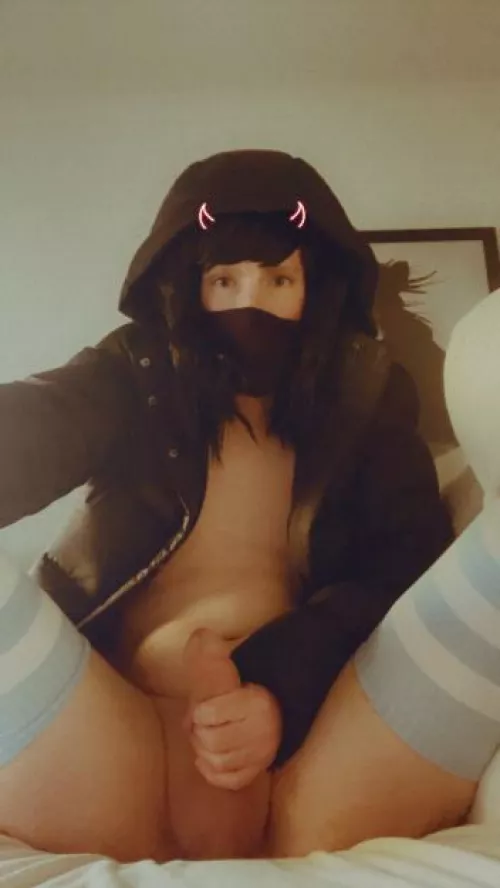 Hope you are all well. I'm enjoying my new wig.