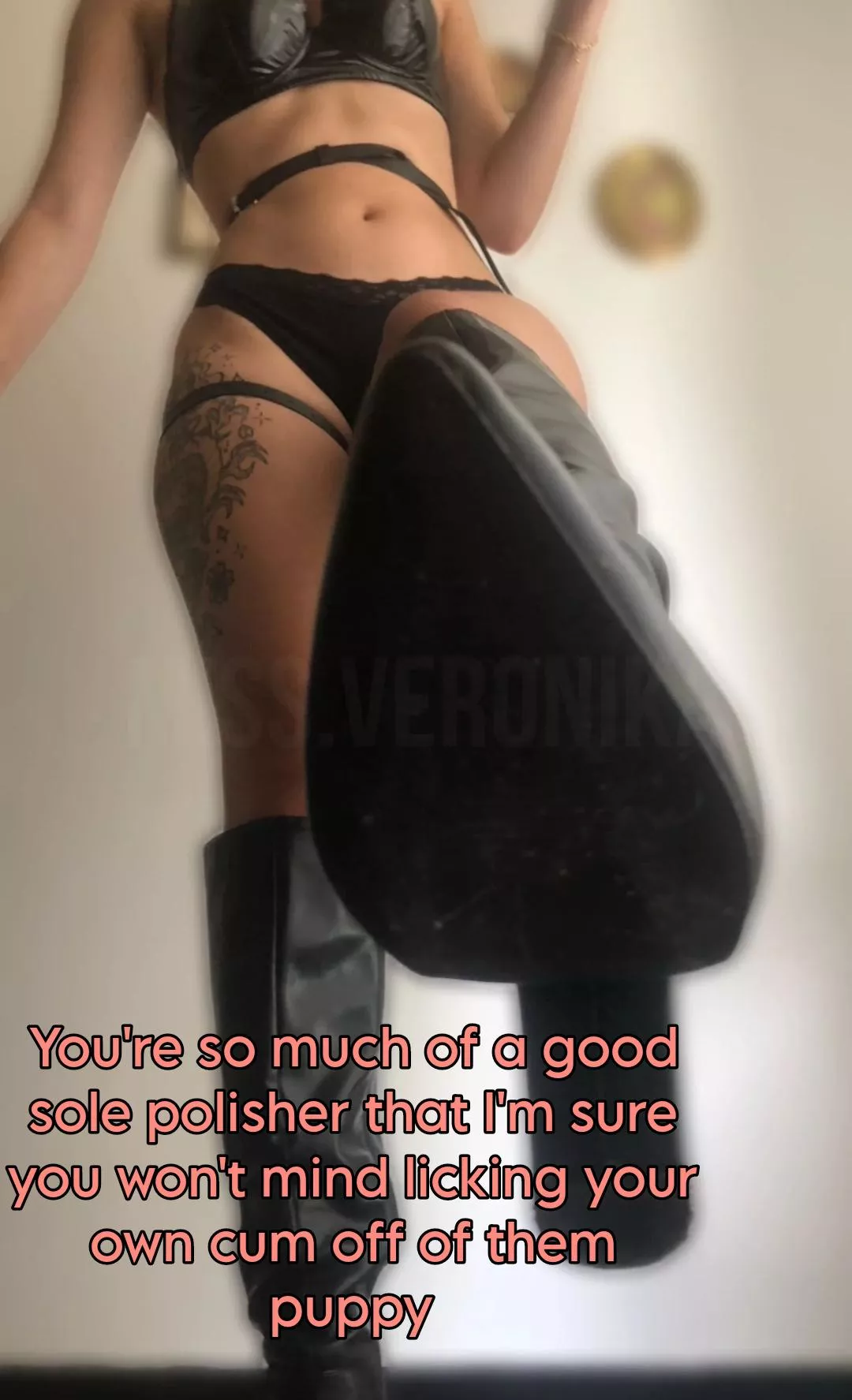 Hope your tongue is ready 👅😈